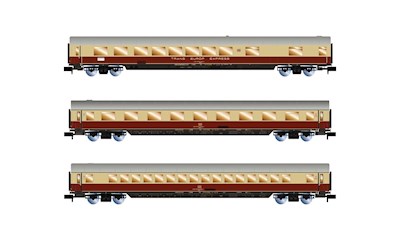 AKE Rheingold-Set 2  1x Speisewagen ARmh217 + 1x 1. Klasse Wagen Avmz + 1x Wagen