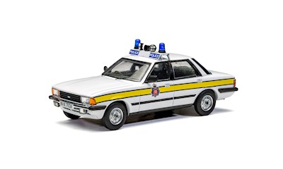 Ford Cortina Mk5  Essex Police