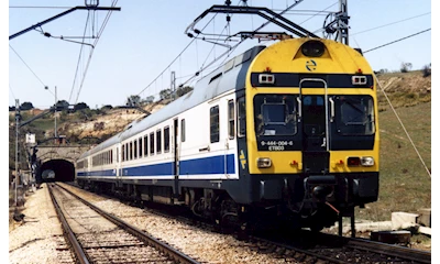 RENFE 3-teil. elektrischer-Triebzug 444 blau-white Ep. V