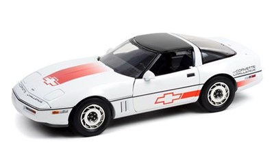 1988 Chevrolet Corvette C4 white, orange